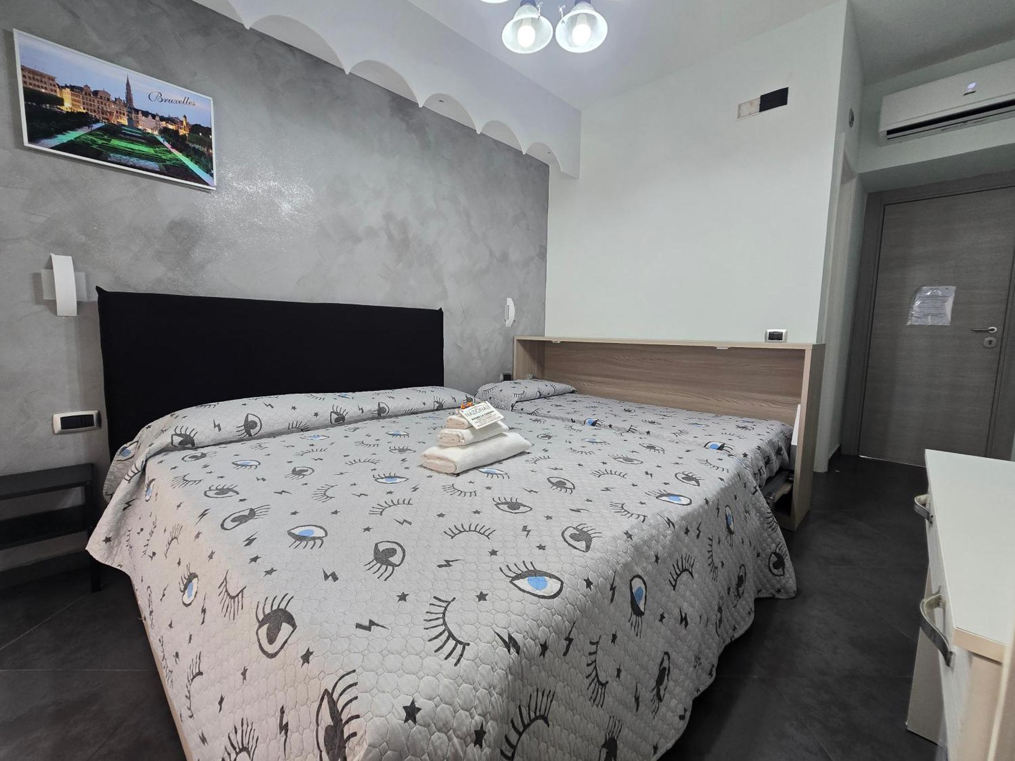 Hotel Nazionale Dream à Naples Extérieur photo