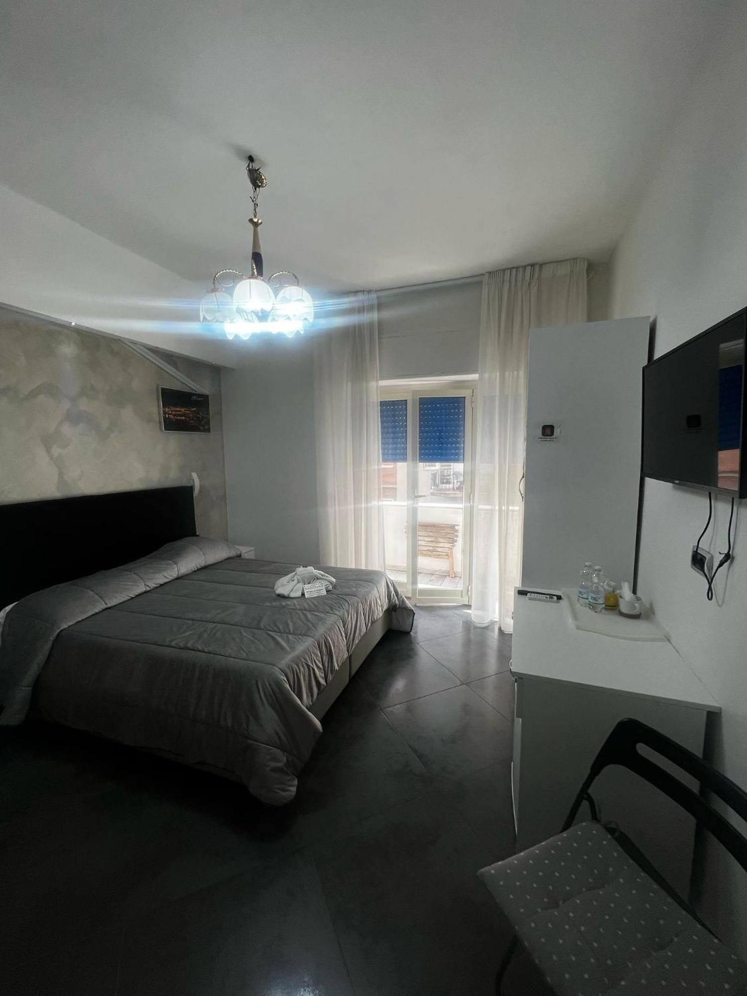 Hotel Nazionale Dream à Naples Extérieur photo